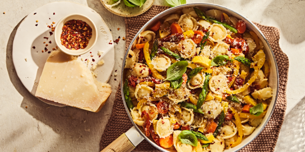 ONE-POT GLUTEN-FREE TORTELLINI PRIMAVERA