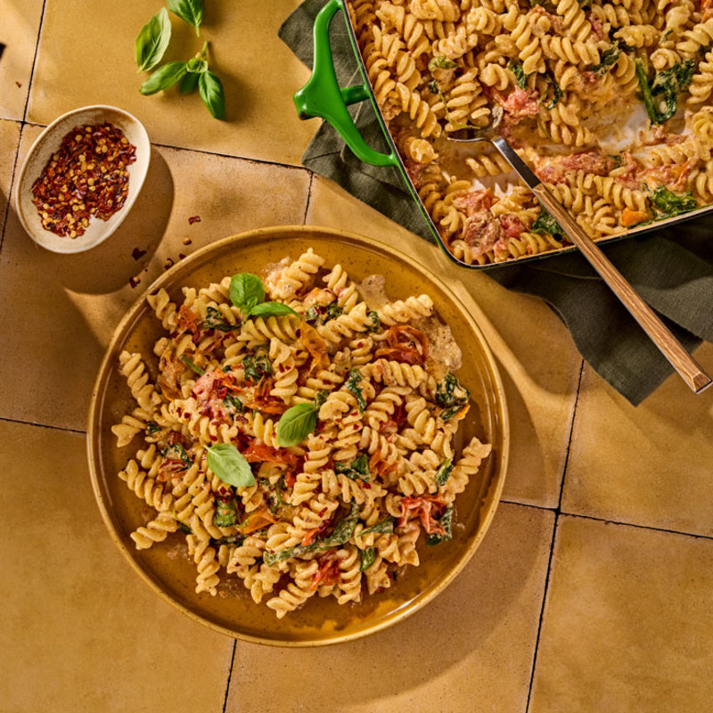 MACEDONIAN BAKED FETA TOMATO FUSILLI